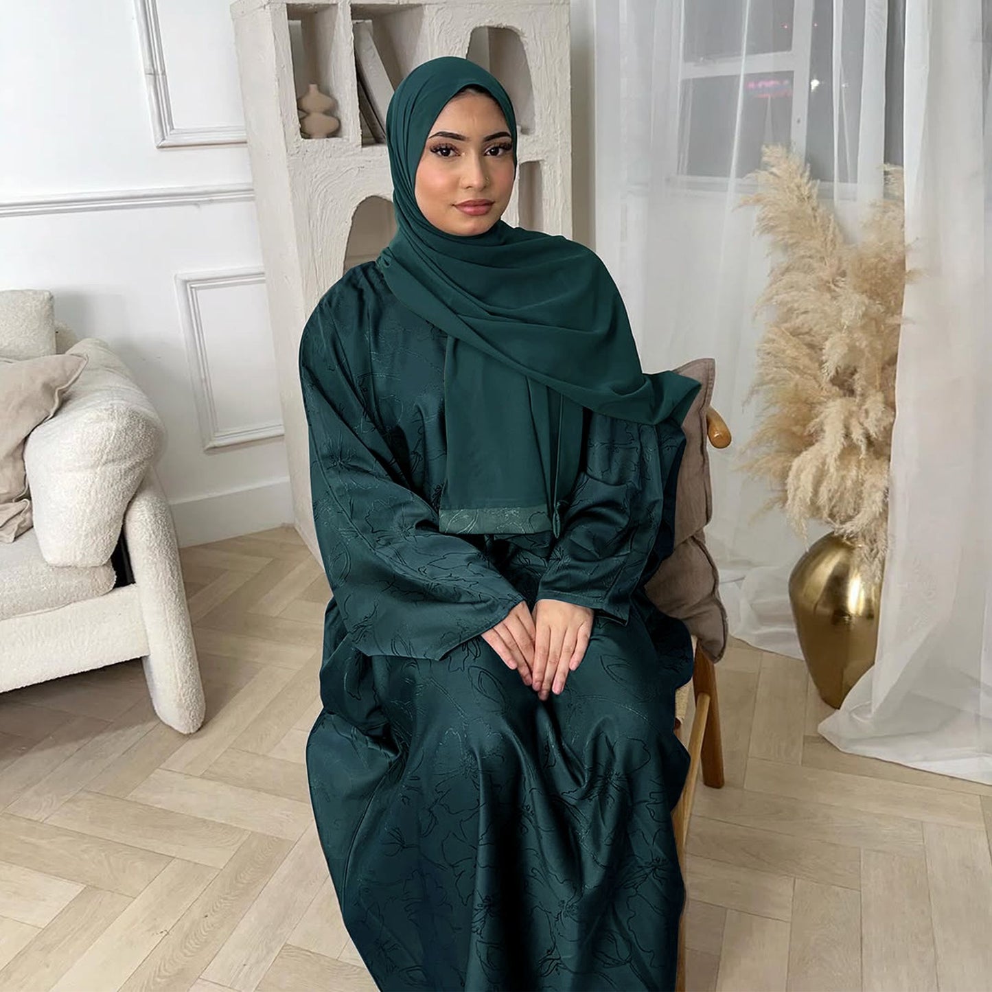 2025 Loriya Dubai Turkish Jacquard Maxi Dress for Muslim Women – Modest Middle Eastern Fashion