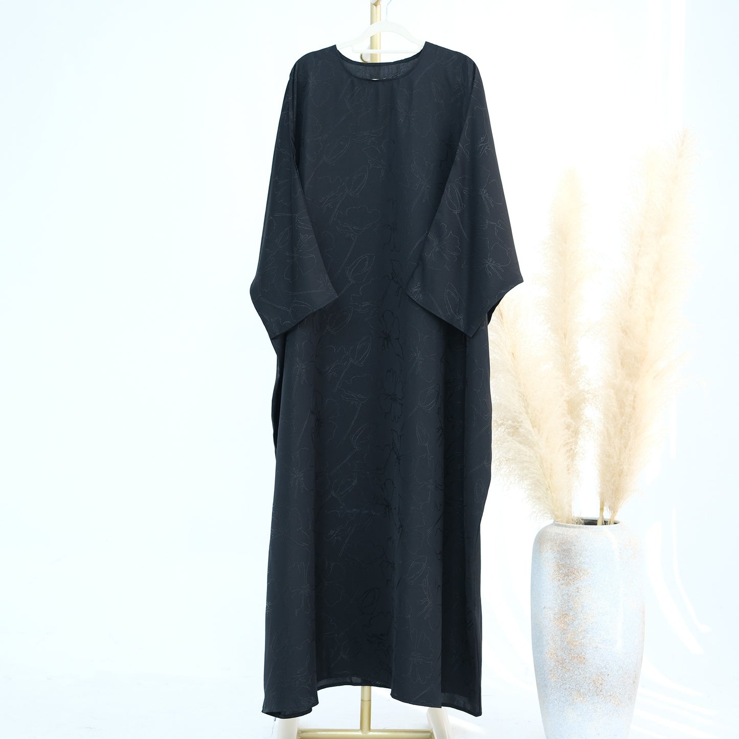 2025 Loriya Dubai Turkish Jacquard Maxi Dress for Muslim Women – Modest Middle Eastern Fashion